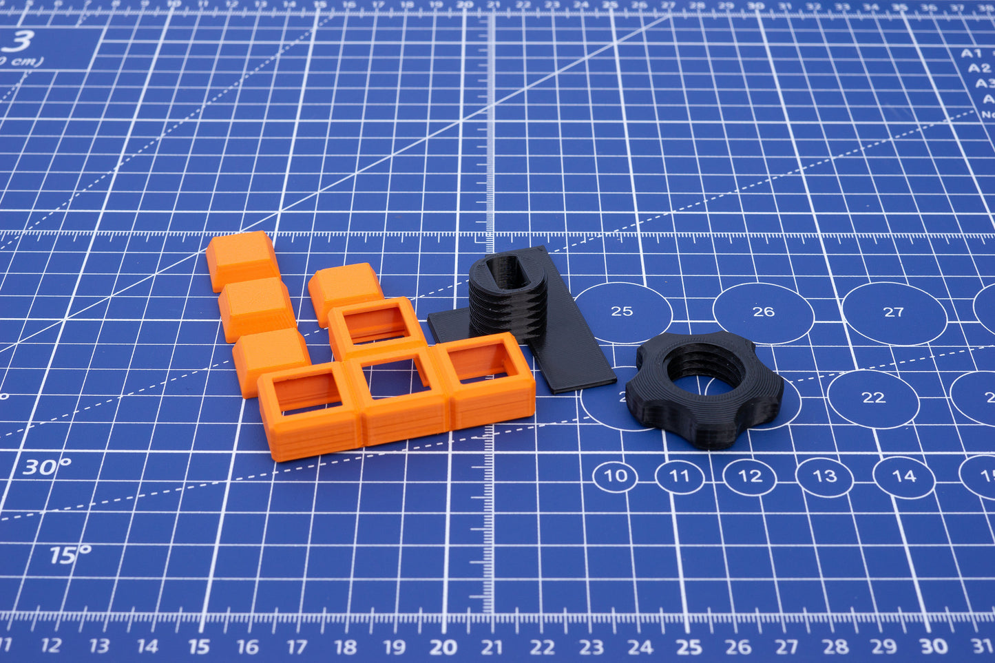 T-Spin+ - 3D printed housing with caps - DIY tetromino shaped WASD pad for arcade sticks