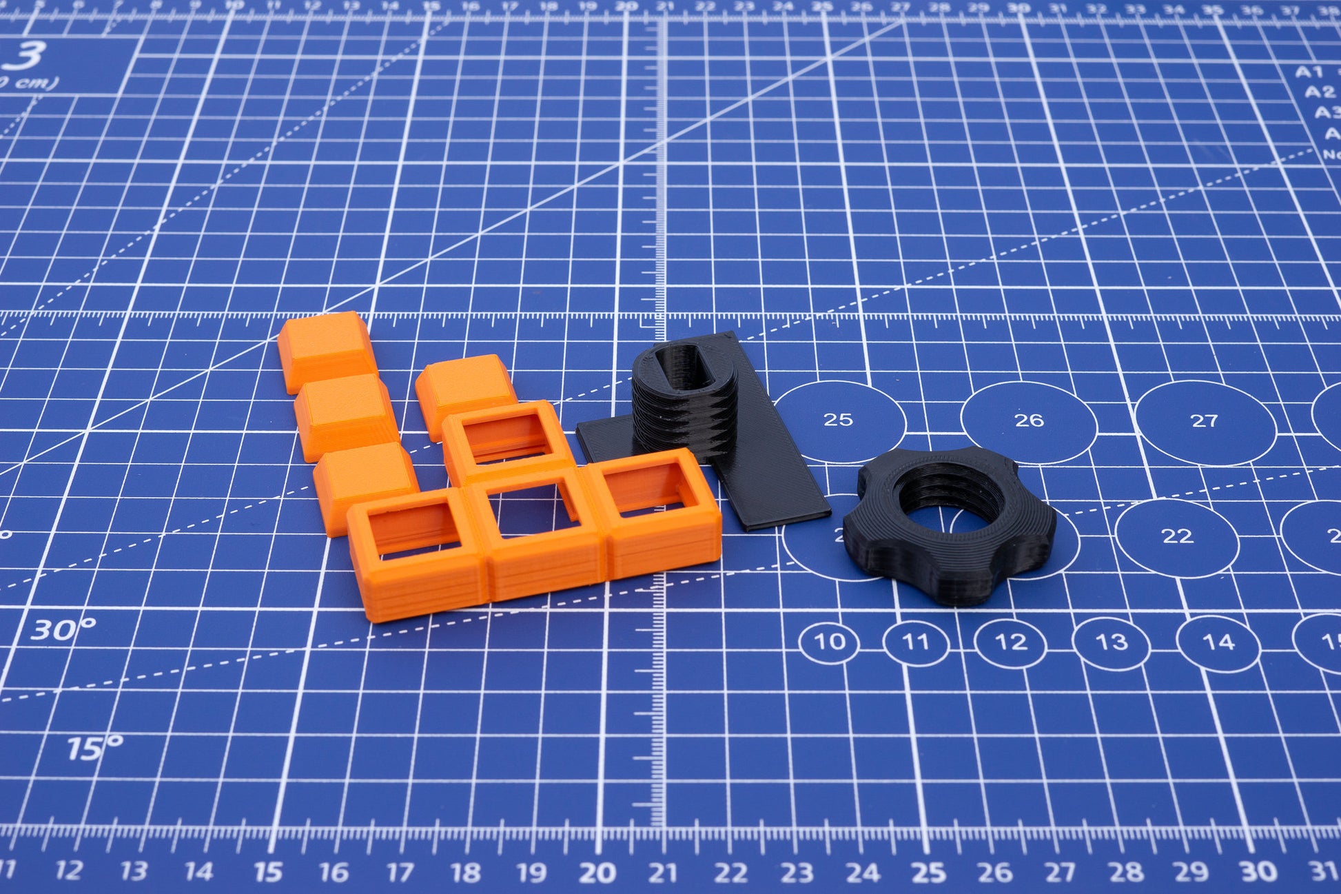 T-Spin+ - 3D printed housing with caps - DIY tetromino shaped WASD pad for arcade sticks